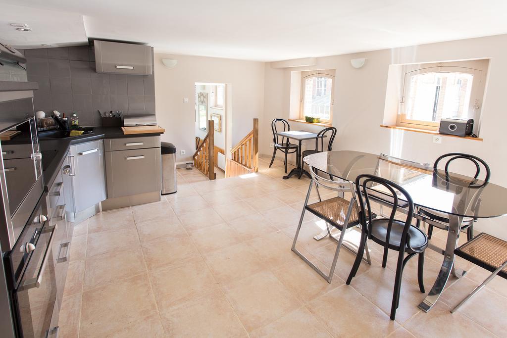 Chambres D'Hotes La Chance Au Roy Aigneville エクステリア 写真